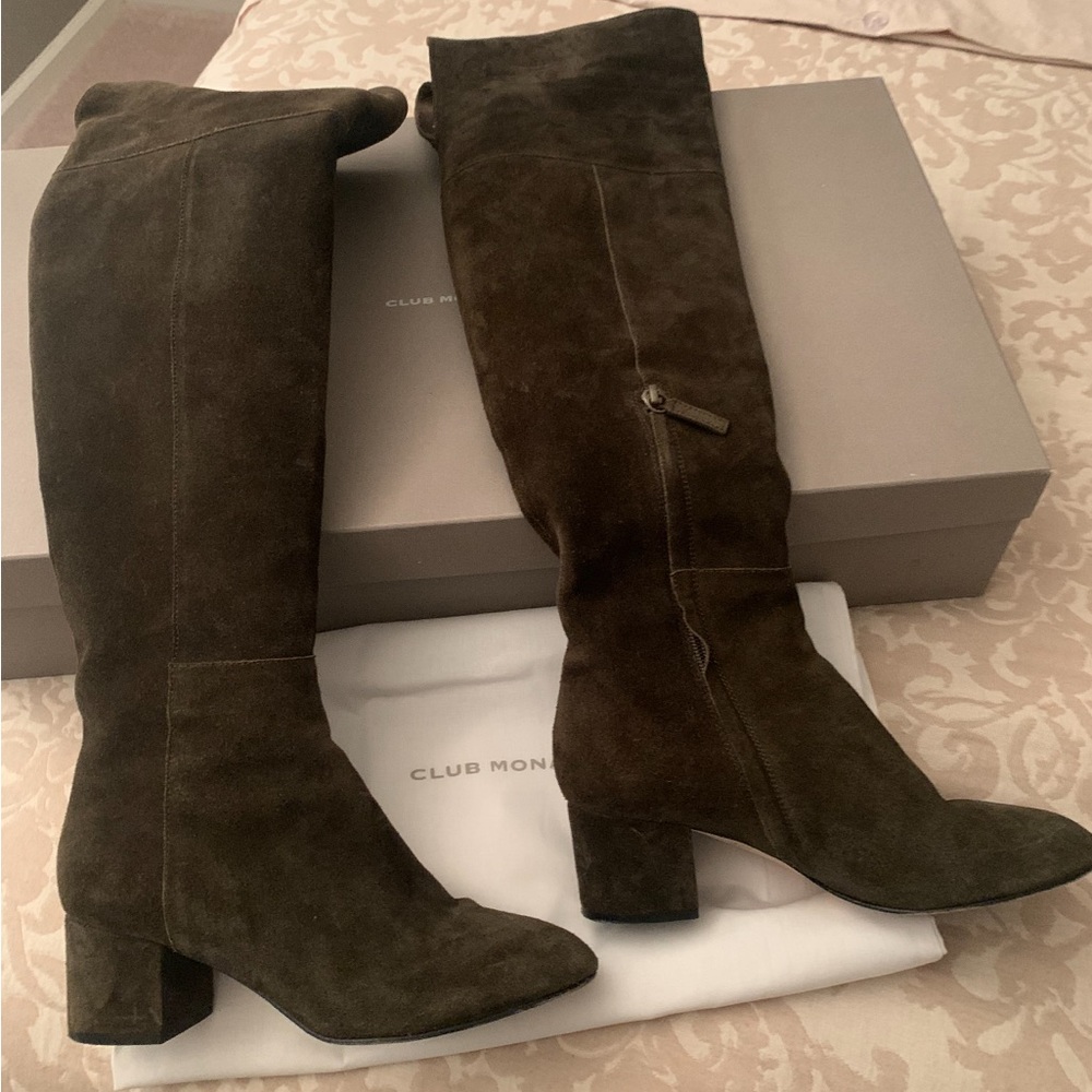 CLUB MONACO OVER THE KNEE BOOT💚✨